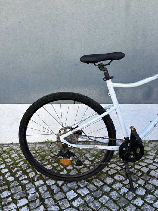 Bicicleta Riverside 500