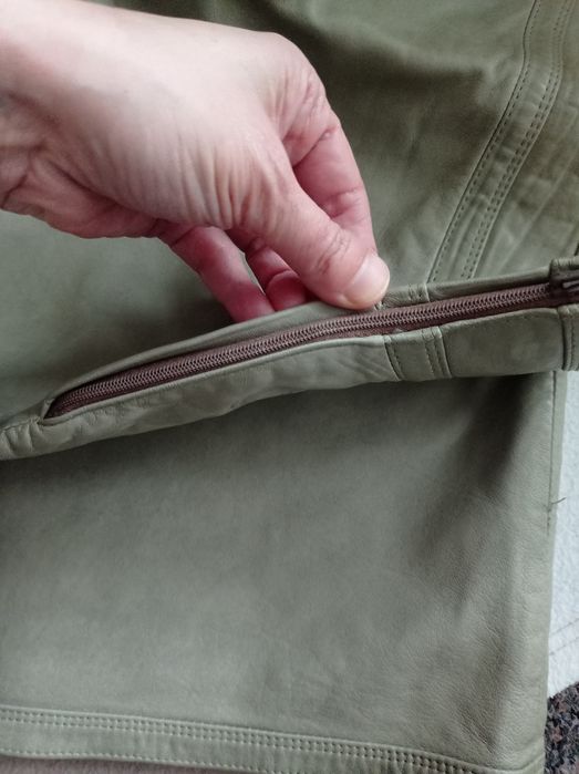 Skórzana spódnica s