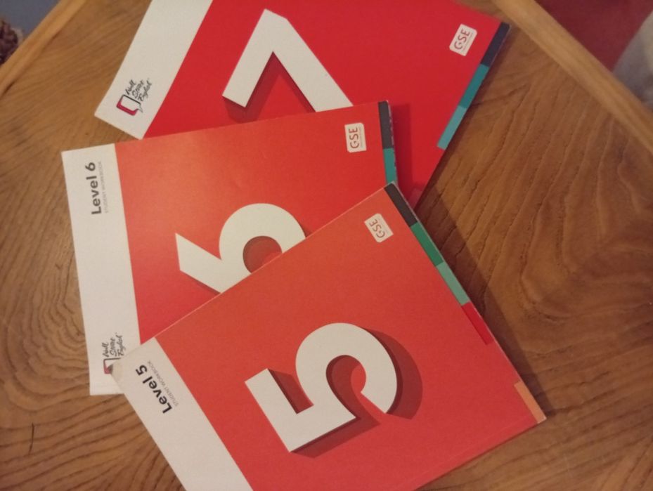 Livros de inglês wall street English