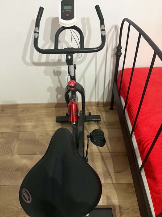 Rower stacjonarny .Rower spinningowy