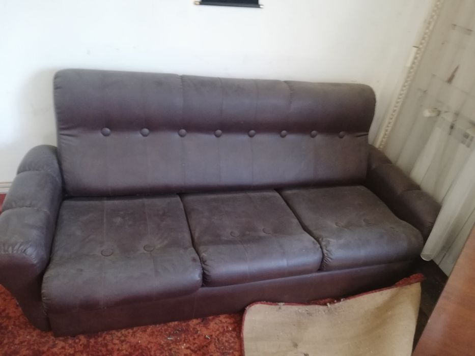 Sofá cama com 2 metros