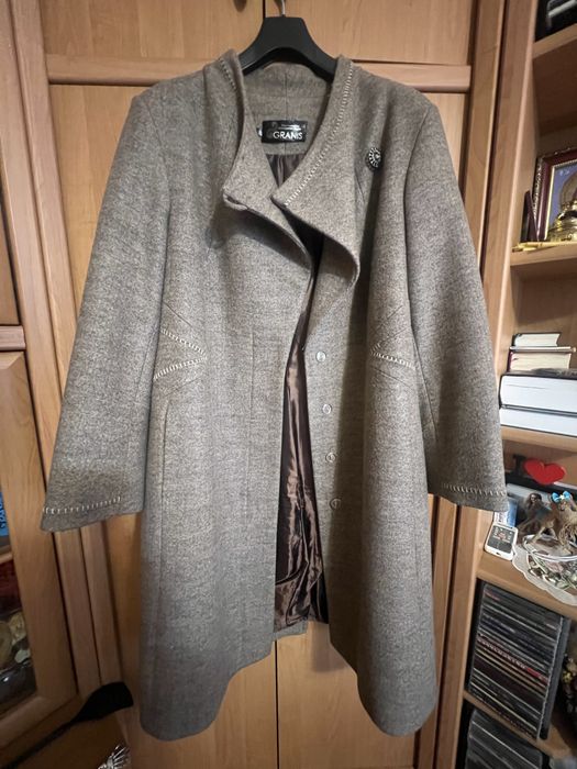 Продам жіноче пальто