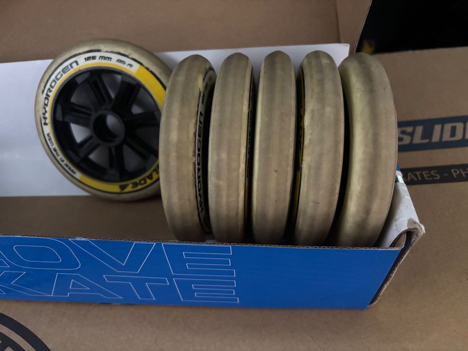 Rolki Powerslide Grand Prix 42 (271mm) koła 3x125 mm.