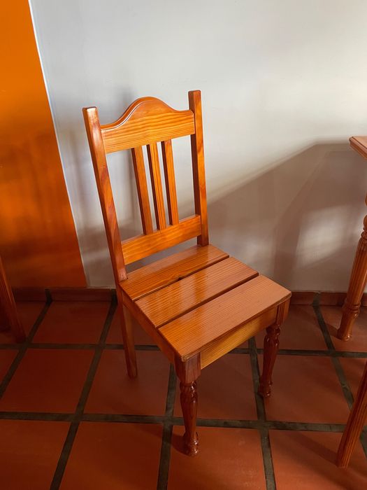 Mesas e cadeiras Restaurante Madeira Maciça