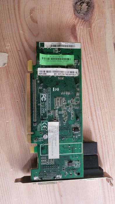 GeForce 7300 SE  em boas condições