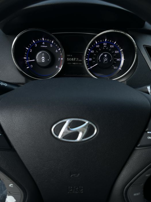 Hyundai Sonata 2011