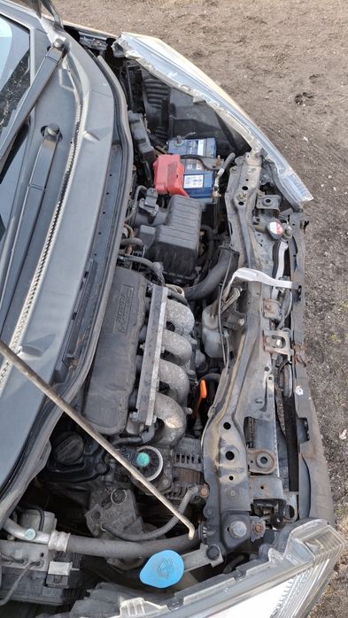 Honda Jazz 12r po kolizji