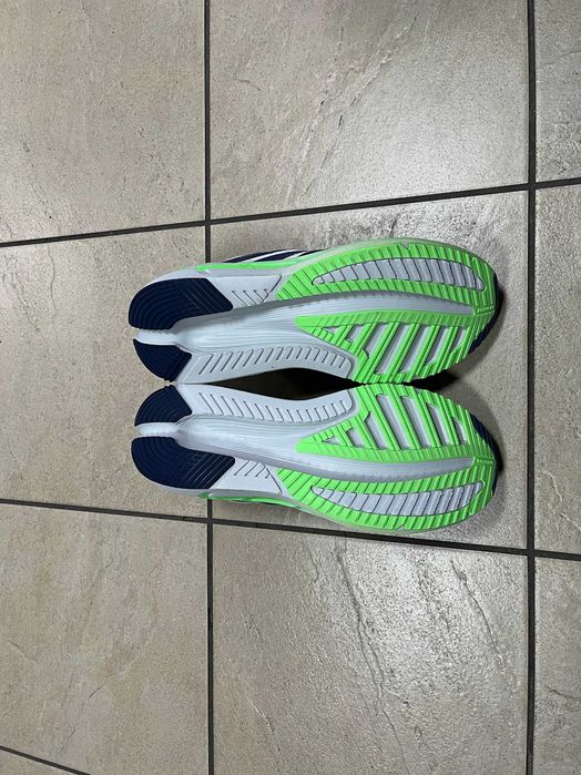 Кросівки Adidas Adistar 4  43 р оригінал