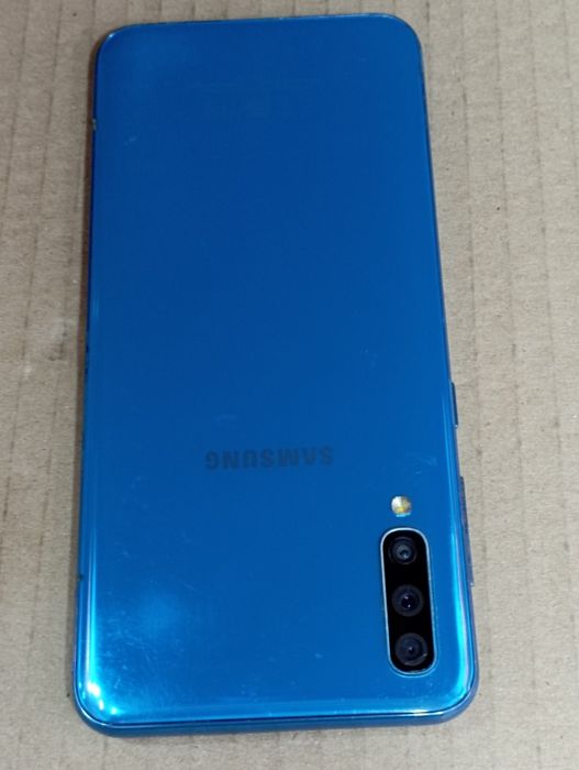 Samsung galaxy A50  4/128gb