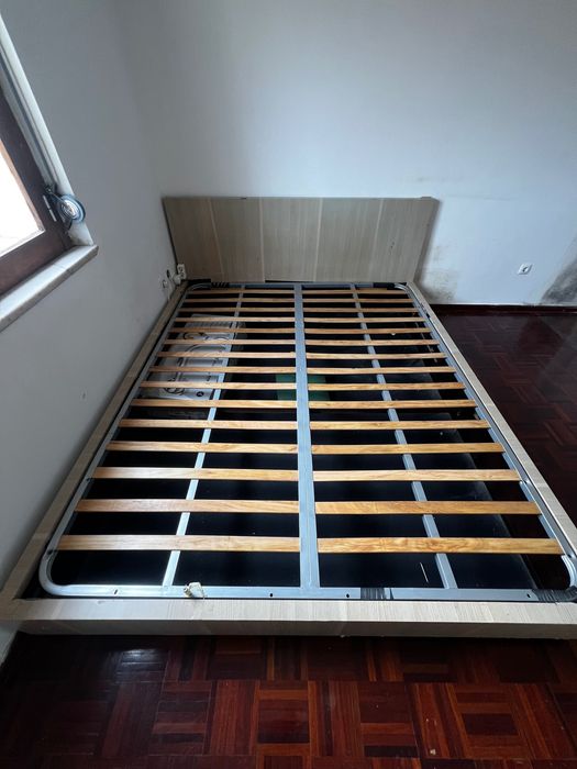 Cama de casal XL