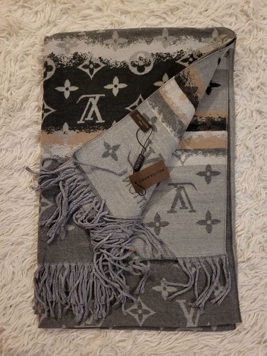 Damski zimowy kaszmirowy szary szalik hustka