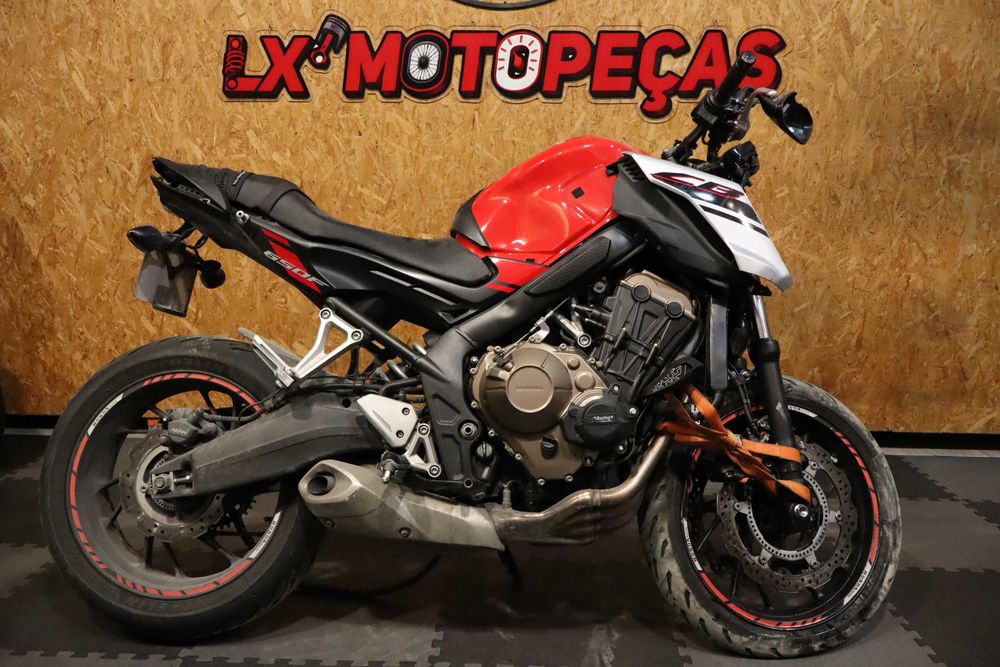 Honda CB650F ano 2018 para peças