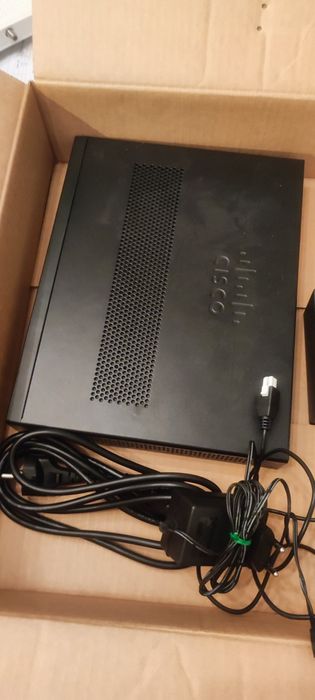 Router Cisco 890