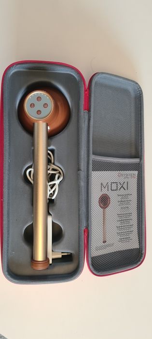 Moxi system 595 Japan