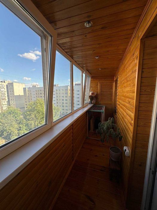 Продаж 2к двокімнатна квартира, Слов'янка, Цегла