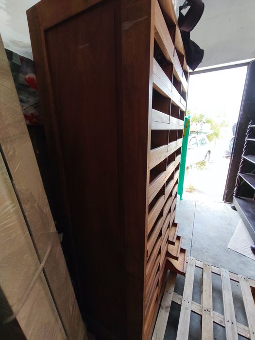 Camiseiro Arquivador  de Madeira Maciça