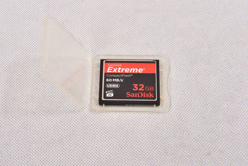 Karta pamięci CF Compact Flash Sandisk 32 GB Extreme UDMA 60MB/s 400x (SDCFX-032G)