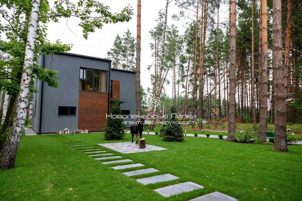 Продаж резиденції у котеджному містечку Riviera Village 350 кв м