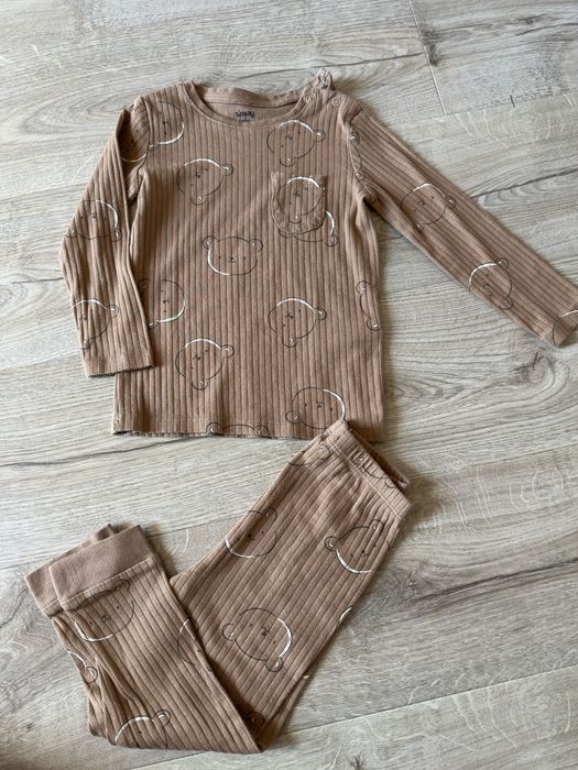 Komplet sinsay misie 98