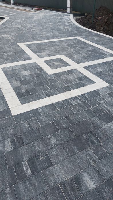 Бруківка тротуарна плитка встановлення продаж доставка  Львівська