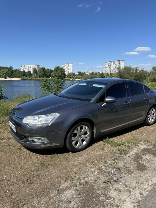 Продаж авто Citroën C5 2009 року