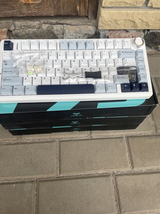 АКЦІЯ!Aula F75 тиха й компактна клавіатура з гравіюванням