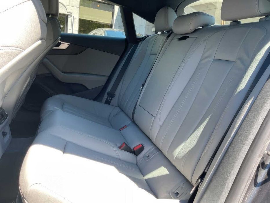 Audi A5 2.0T Premium      2018
