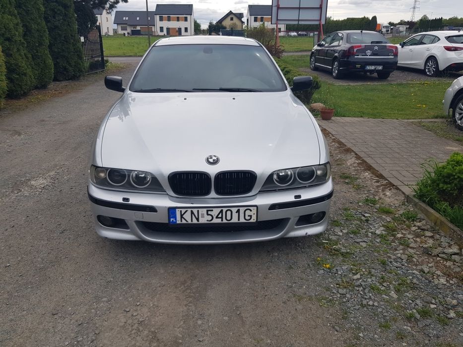 Bmw 540 5.4.4i v8 makiet