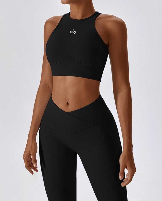 Топ спортивний Alo Yoga Fitness Top Black 833341-BK