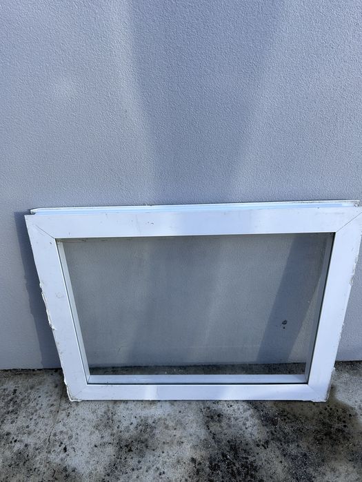 Janela fixa com vidro duplo