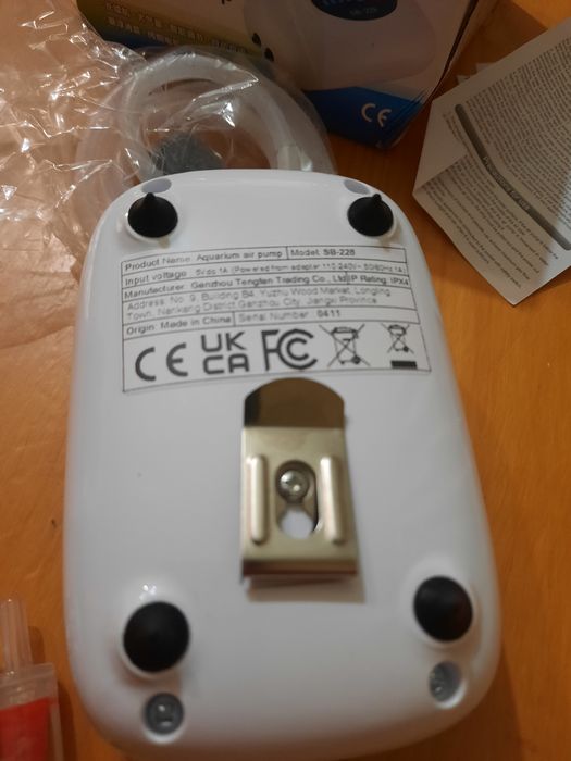 Потужний двоканальний компресор Sobo SB-228 (AC/DC) — до 70 годин авто