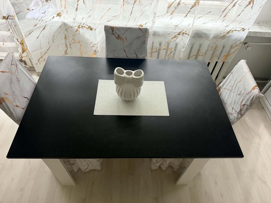 Stòl do jadalni salonu wymiary  80/120