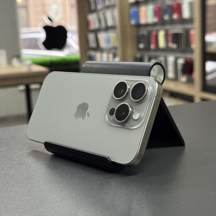 iPhone 15 Pro Natural Titanium 256 GB Магазин / Гарантія