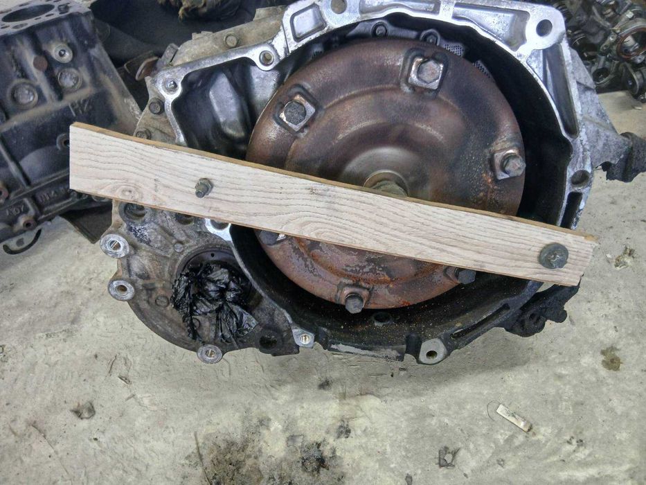 Коробка автомат 6-ступка на Opel Zefira C 2013 року.