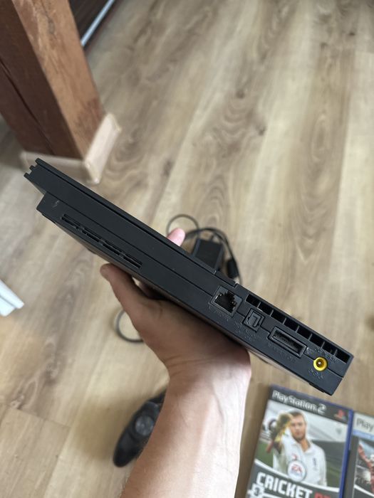 Sony PlayStation 2 Ps 2 Konsola z padem plus 3 gry i okablowanie