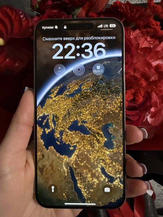 Продам iPhone 15 Pro Max на 256 GB