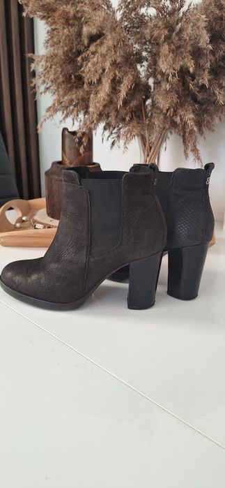 Botki skórzane Badura 38 na slupku