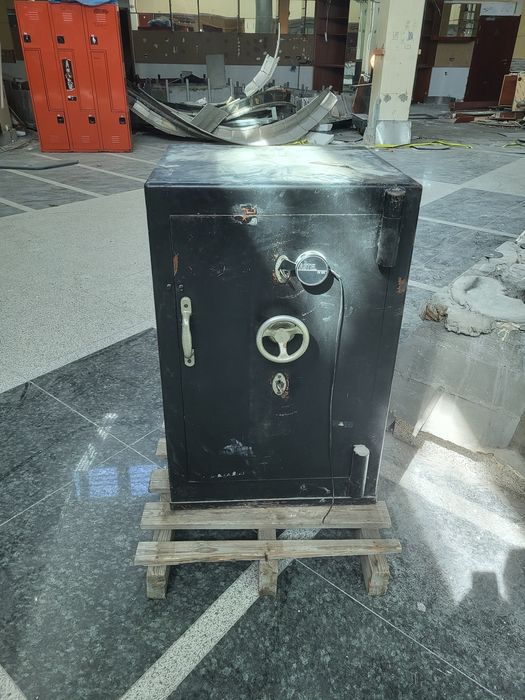 Sejf kasa pancerna szafa metalowa