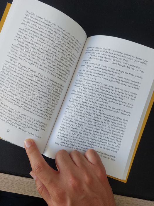 Livro "O Livro da Selva" de Rudyard Kipling