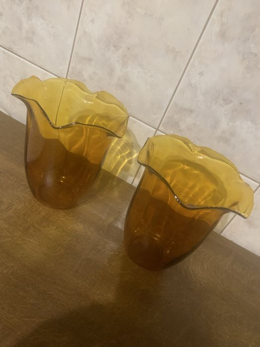 Плафони скляні в стані нового