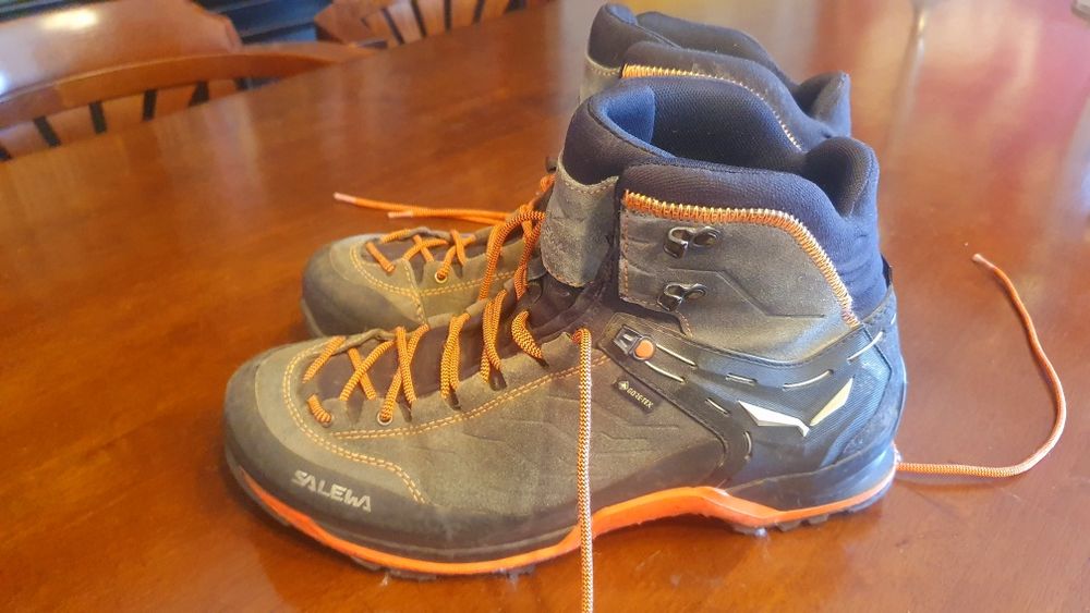 Botas Salewa - caminhada montanha