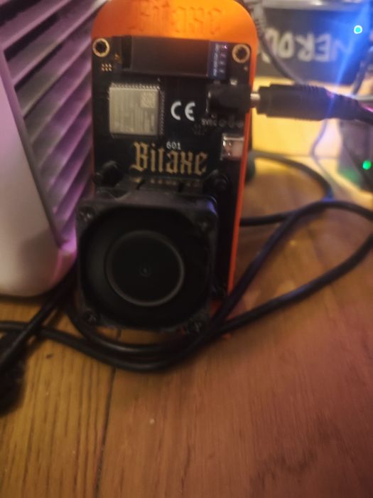 BitAxe Gamma - koparka Bitcoin plus zasilacz