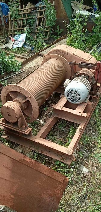 Лебедка тягова маневрова ЛМ5 ЛМ3 ТЛ3 мехлопата редуктор Ц3У350-40 РМ40