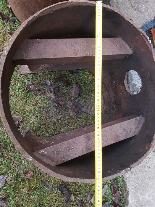 Rura na piec, metalowy krąg