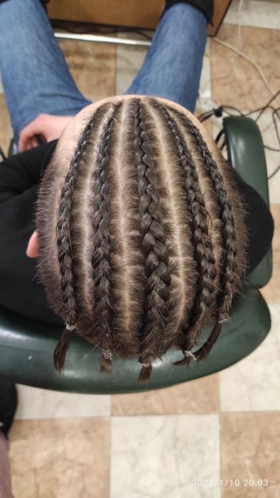 Стрижка Покраска волос .Парикмахер, стилист, универсал.