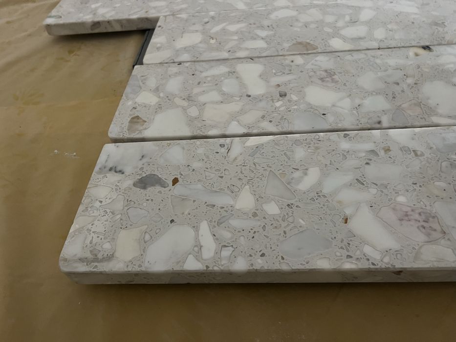Parapety z agromarmuru