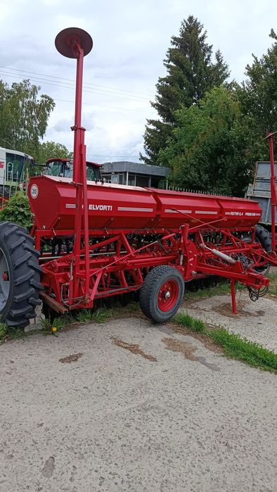 Сівалка зернова.