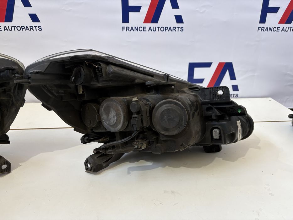 Фара передня Renault Klio 3 Рено Кліо