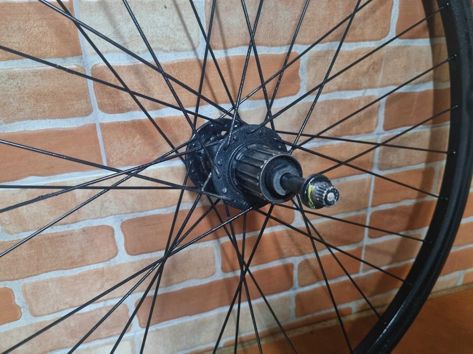 Roda Traseira 10x135mm 26