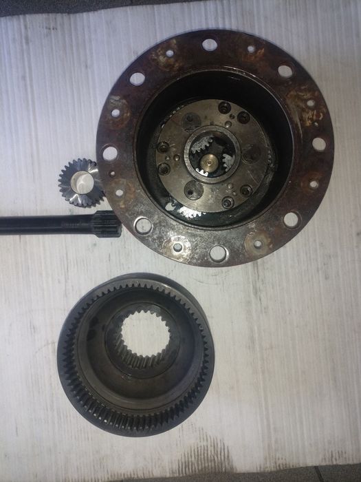 Zwolnica most przedni satelity półoś ładowarka Schaffer